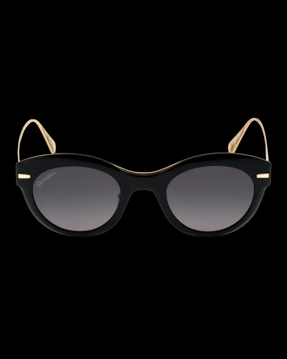 Cat eye style, woman