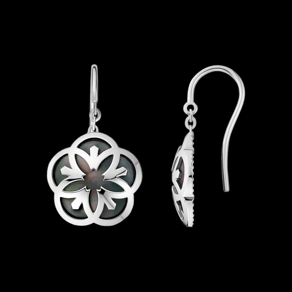 Earring, 18k white gold, tahiti mother‑of‑pearl