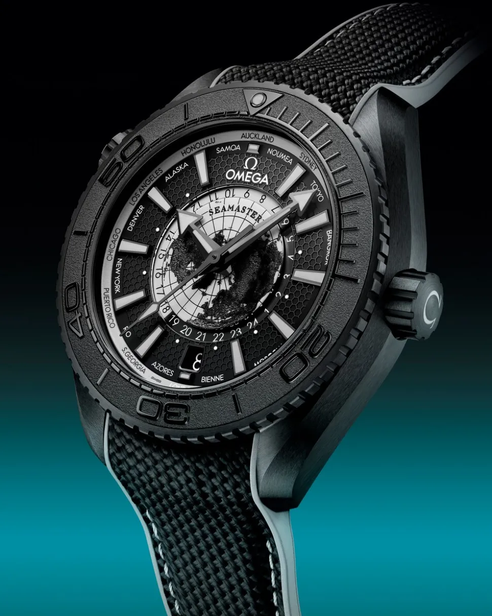 45.5 mm, black ceramic on rubber strap