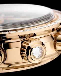 38 mm, Moonshine™ gold on alligator