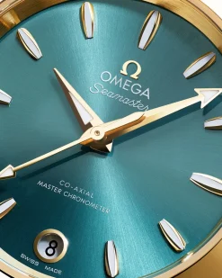 34 mm, Moonshine™ gold on leather strap