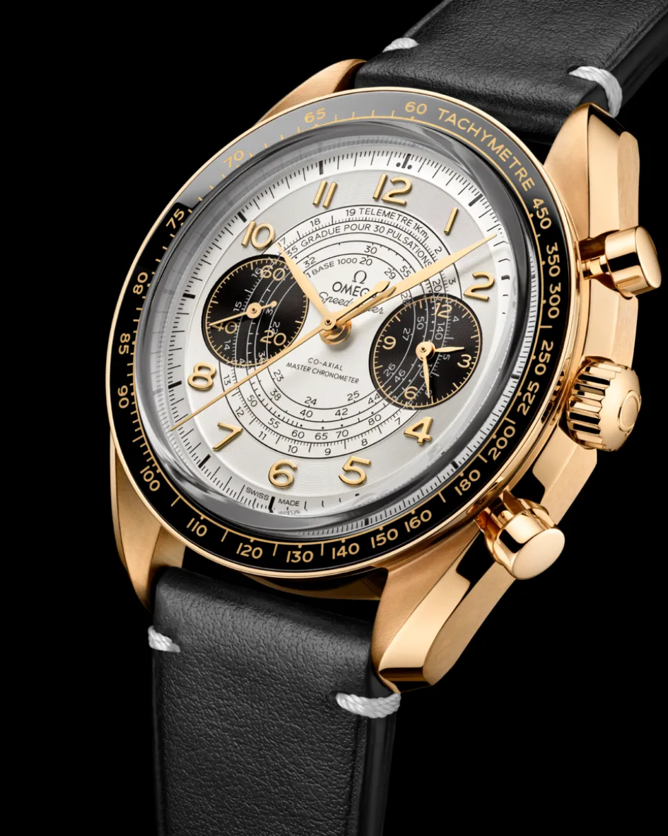 43 mm, Moonshine™ gold on leather strap