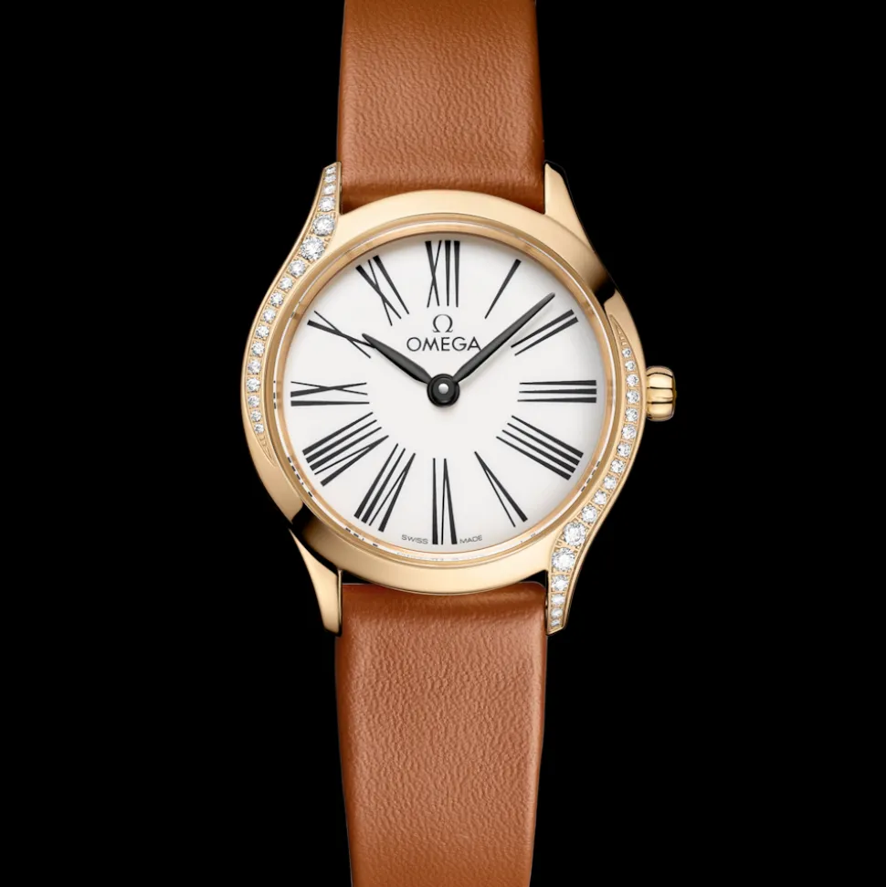 26 mm, Moonshine™ gold on leather strap