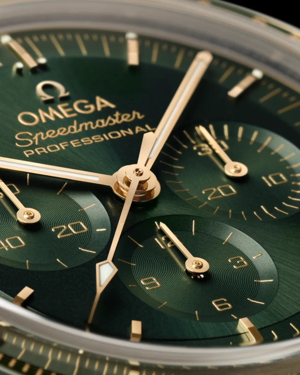 42 mm, Moonshine™ gold on Moonshine™ gold