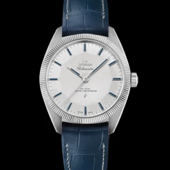 39 mm, platinum on leather strap