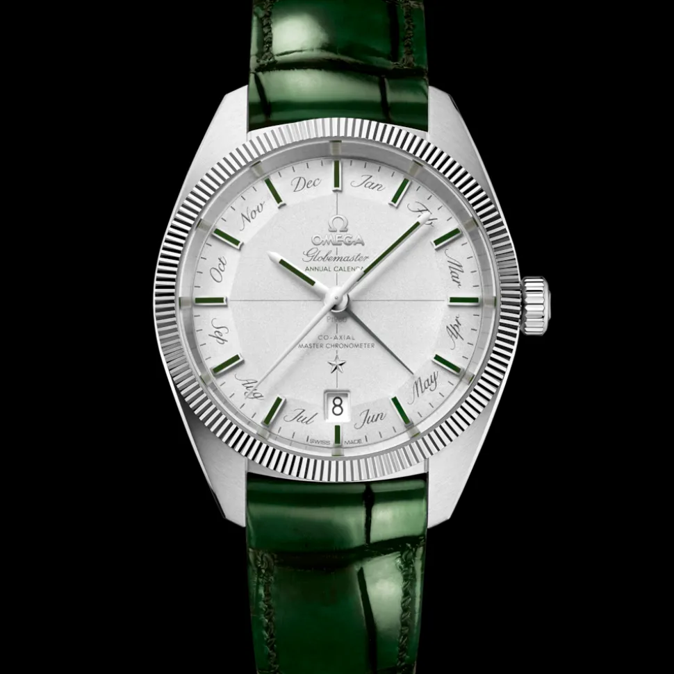 41 mm, platinum on leather strap