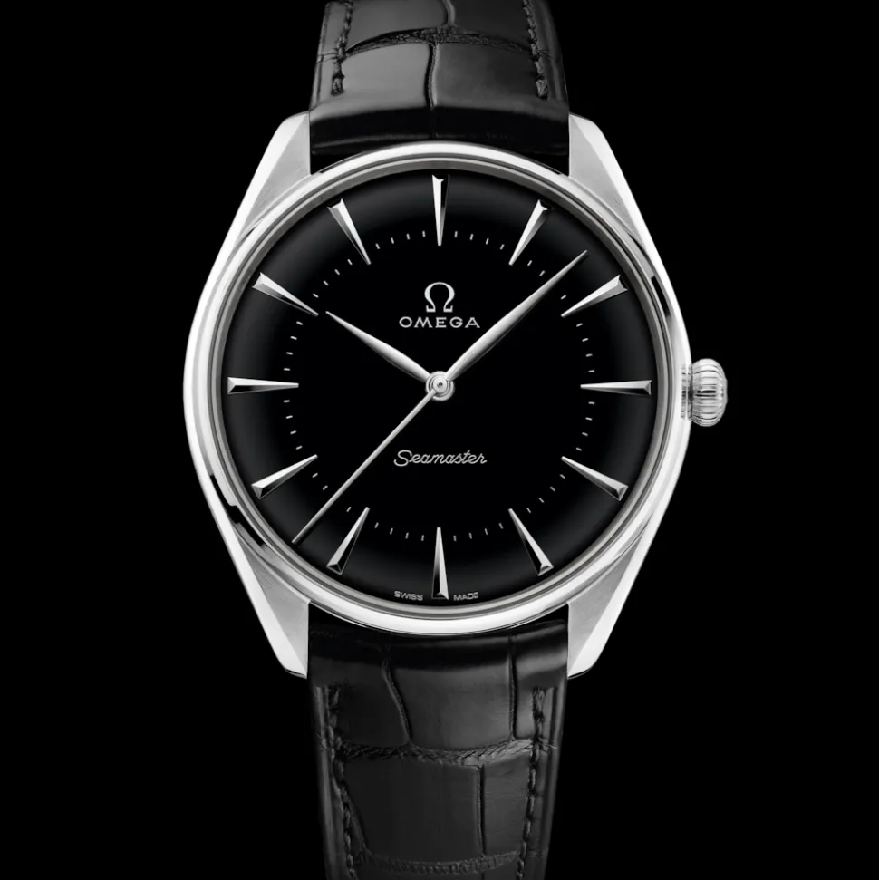 39.5 mm, platinum on leather strap
