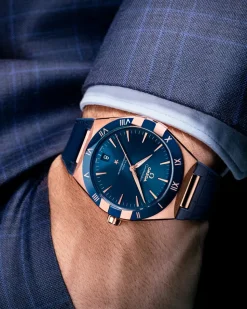 41 mm, Sedna™ gold on leather strap