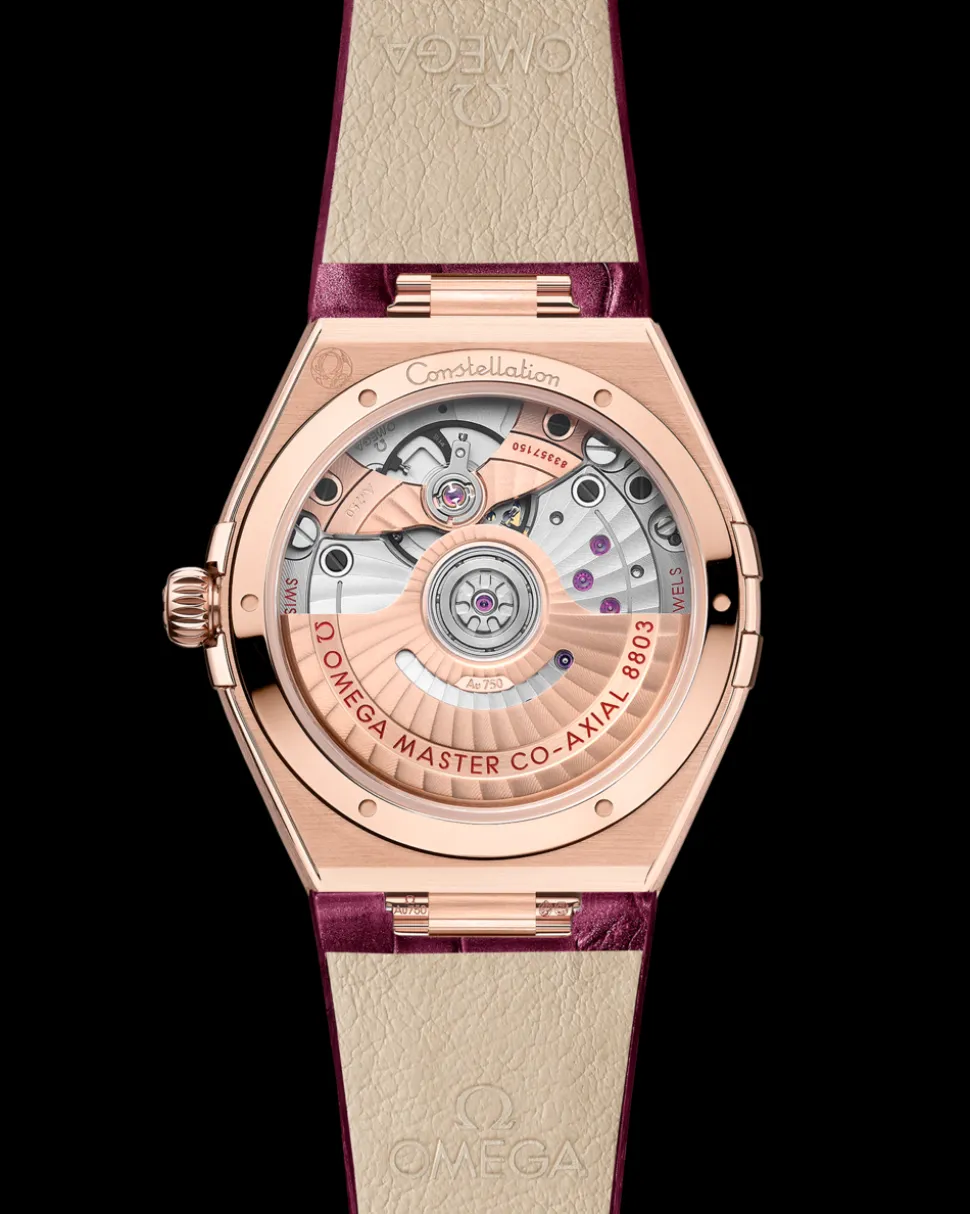 34 mm, Sedna™ gold on leather strap