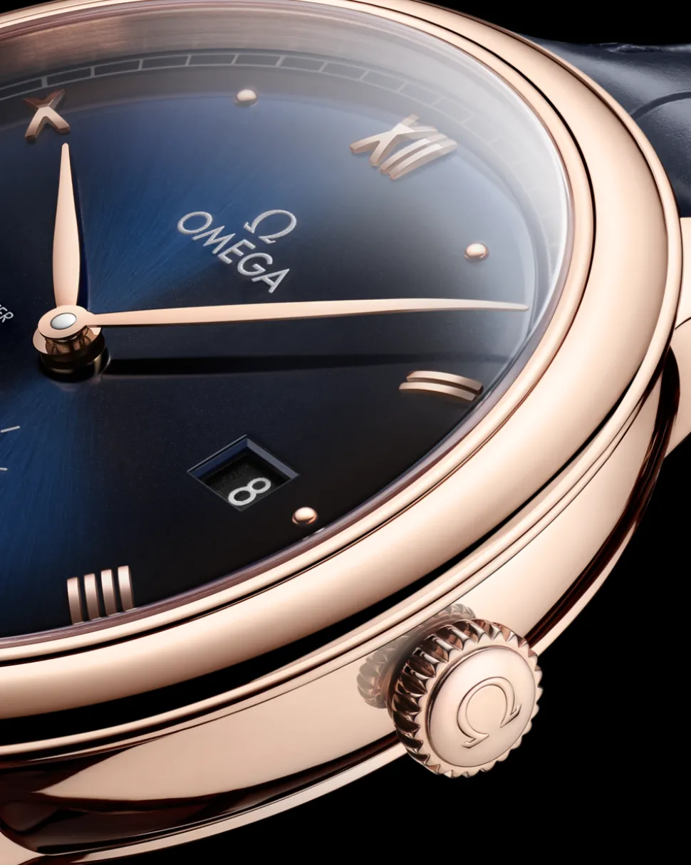 41 mm, Sedna™ gold on leather strap
