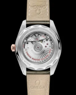 38 mm, steel ‑ Sedna™ gold on leather strap