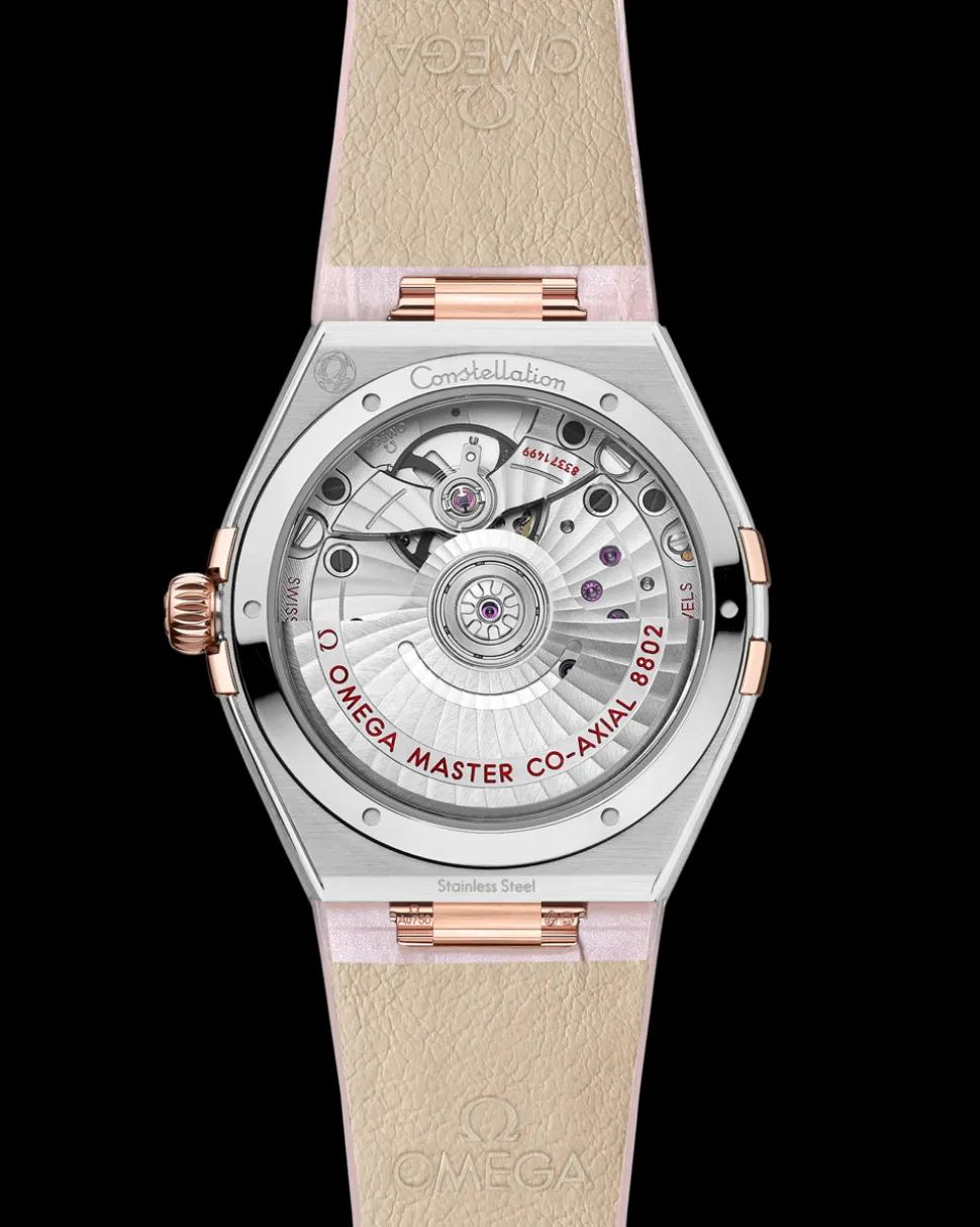 34 mm, steel ‑ Sedna™ gold on leather strap