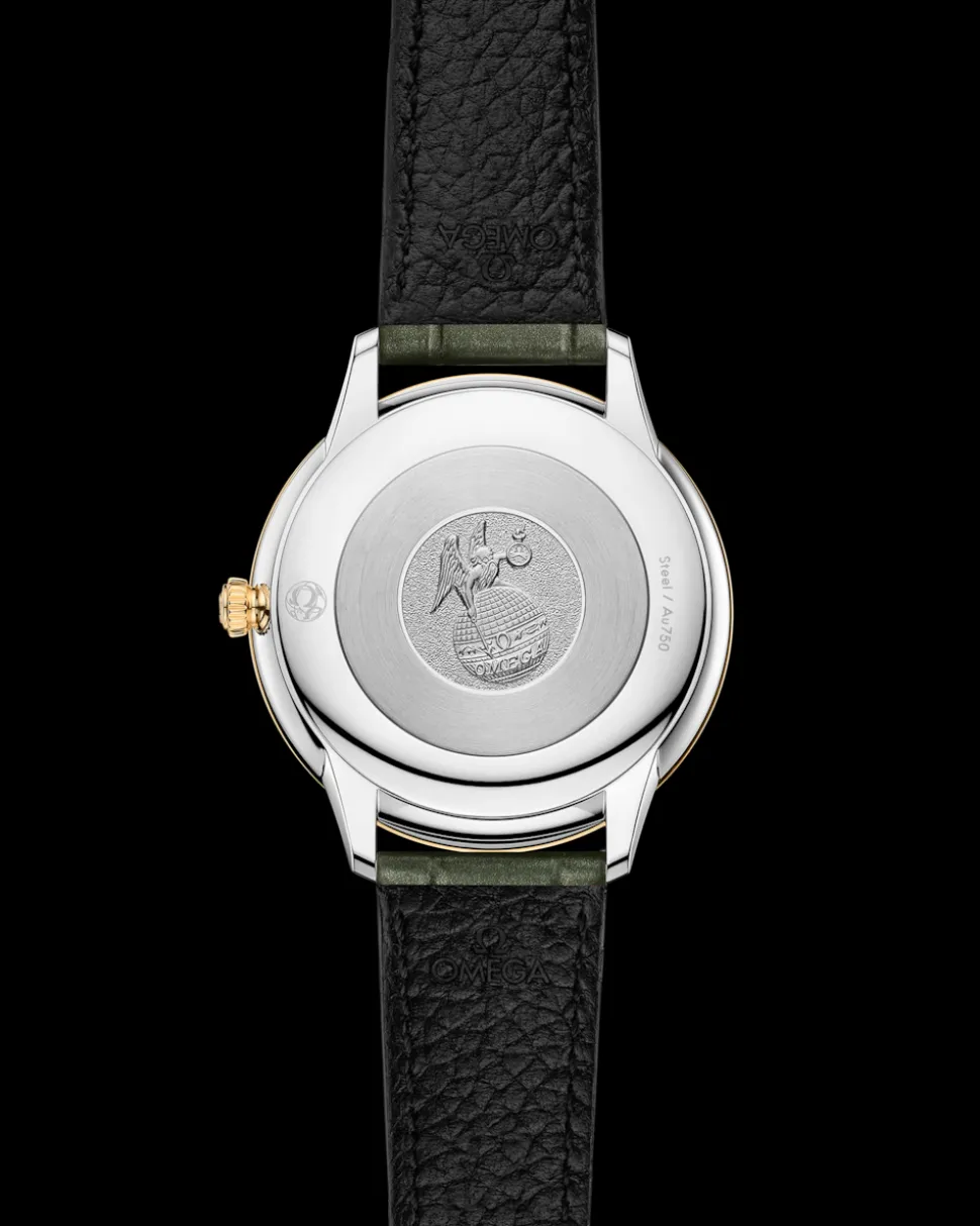30 mm, steel ‑ yellow gold on leather strap