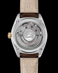 39 mm, steel ‑ yellow gold on leather strap