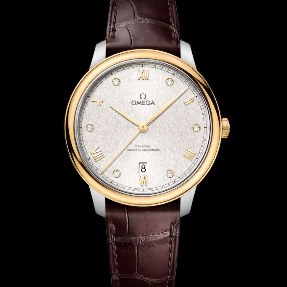 40 mm, steel ‑ yellow gold on leather strap