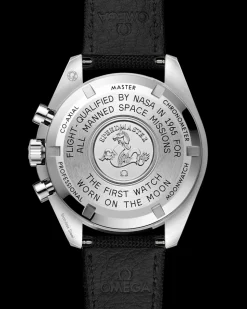 42 mm, steel on coated nylon fabric strap