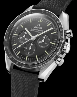 42 mm, steel on coated nylon fabric strap