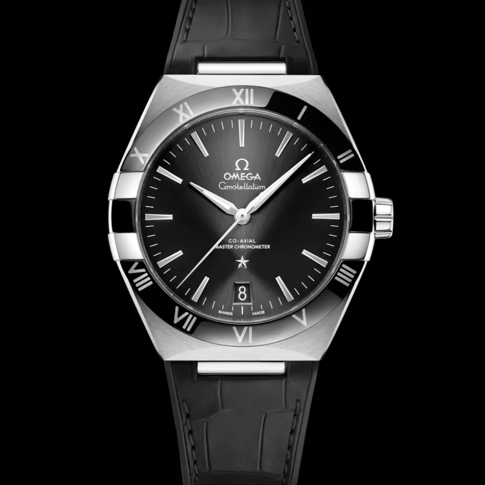 41 mm, steel on leather strap