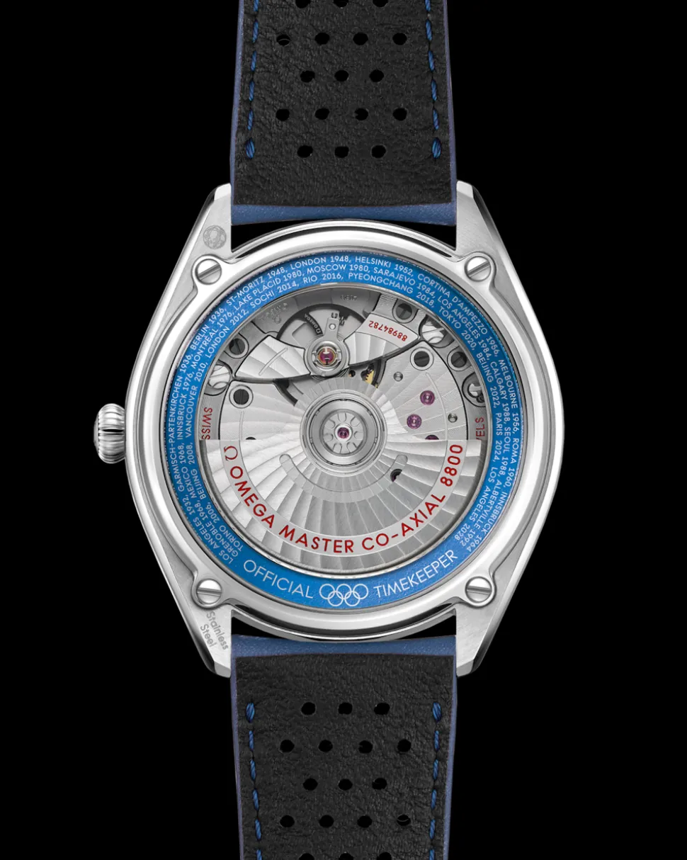 39.5 mm, steel on leather strap