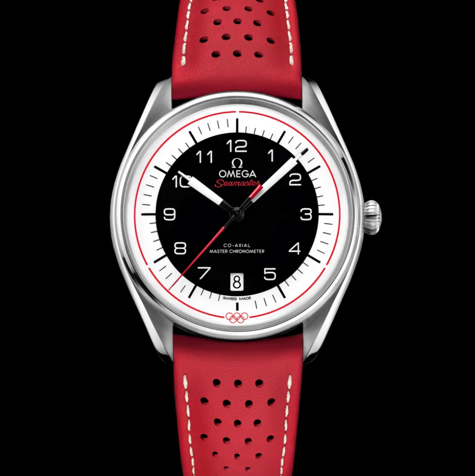 39.5 mm, steel on leather strap