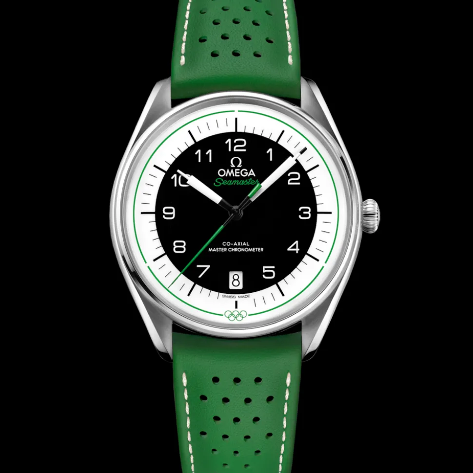 39.5 mm, steel on leather strap