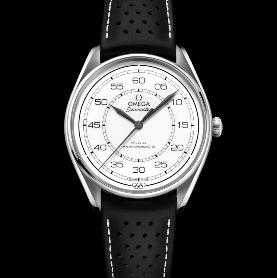 39.5 mm, steel on leather strap