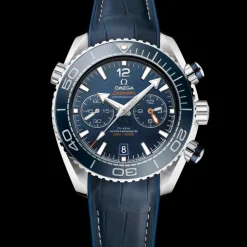 45.5 mm, steel on leather strap with rubber lining