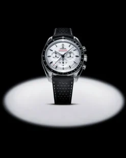 42 mm, steel on leather strap