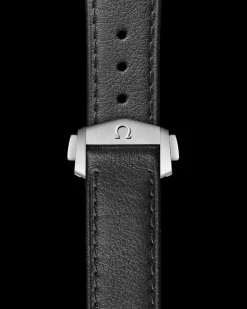 42 mm, steel on leather strap