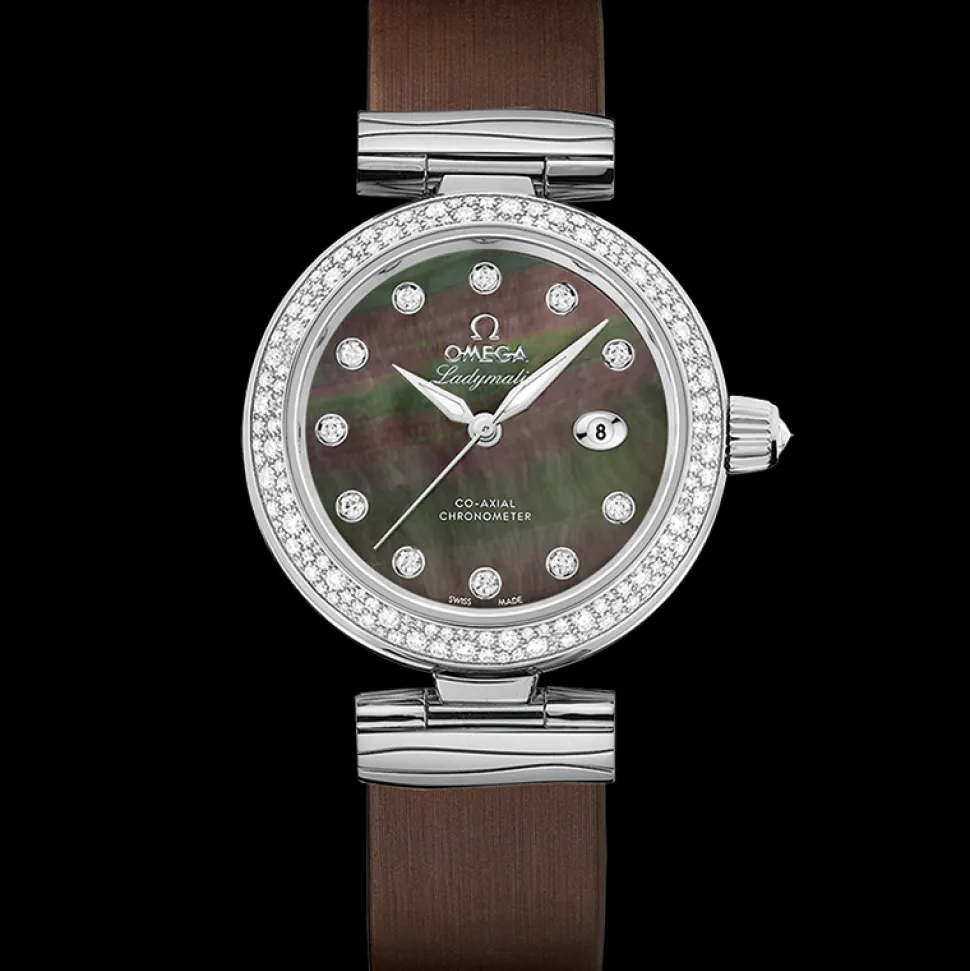 34 mm, steel on leather strap