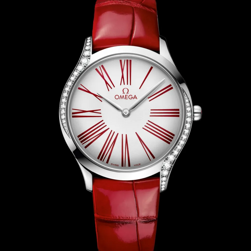 36 mm, steel on leather strap