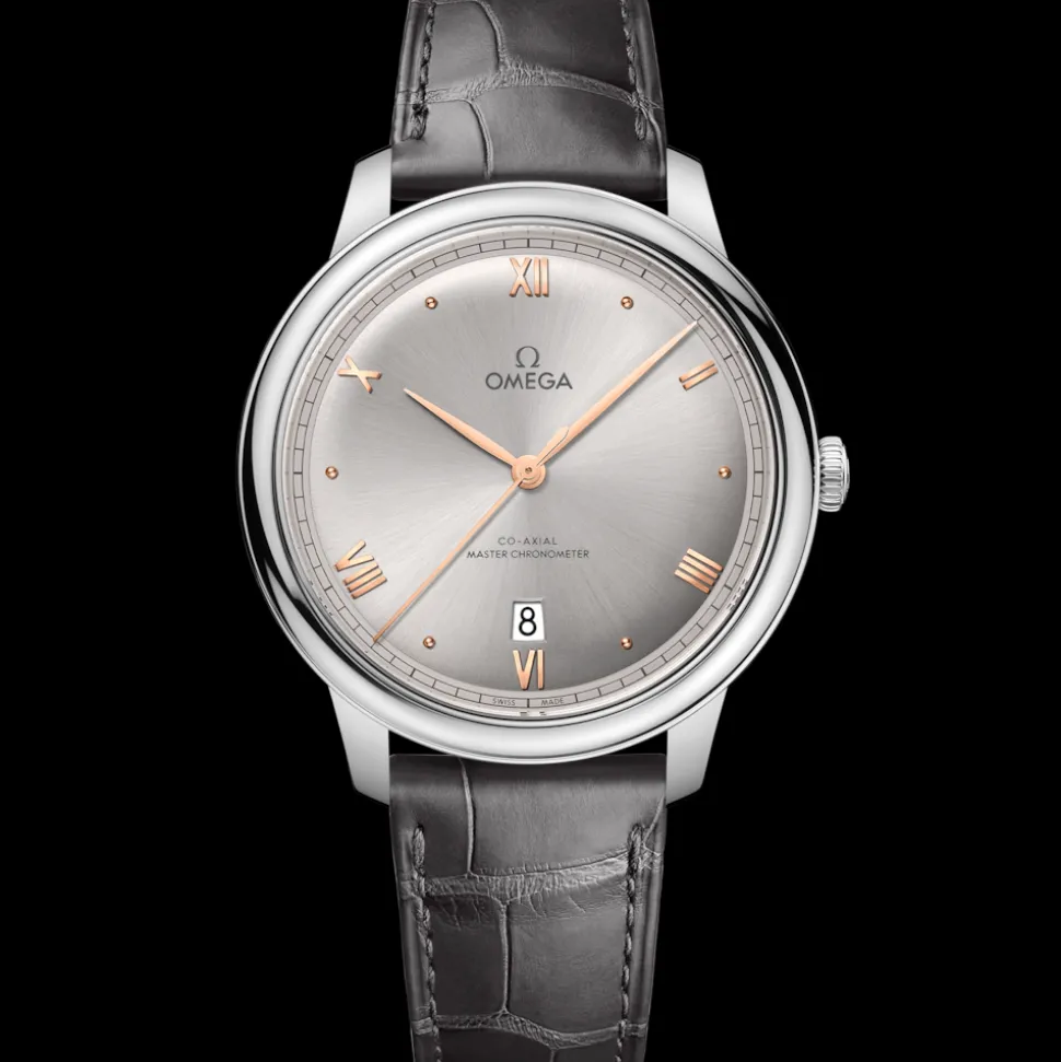 40 mm, steel on leather strap
