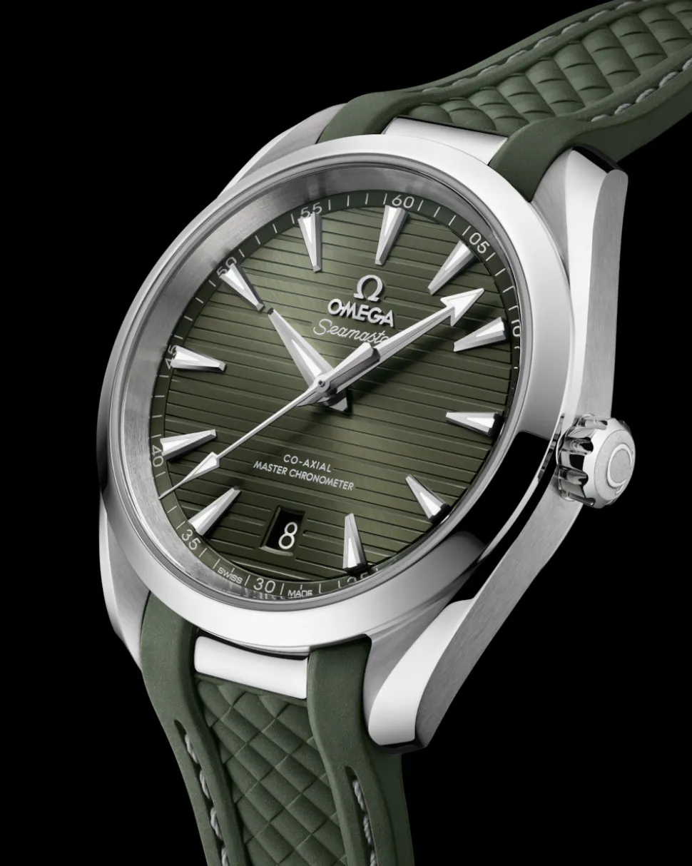 38 mm, steel on rubber strap