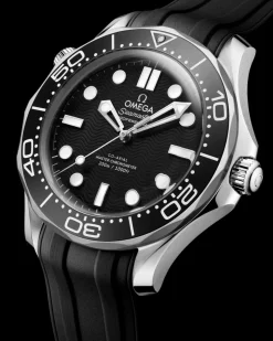 42 mm, steel on rubber strap
