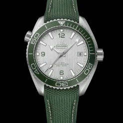 43.5 mm, steel on rubber strap