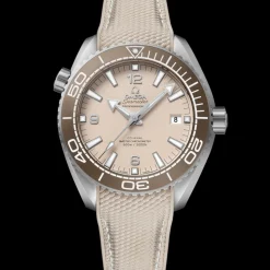 43.5 mm, steel on rubber strap
