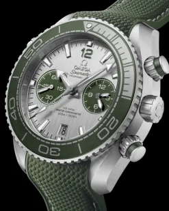 45.5 mm, steel on rubber strap