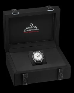 42 mm, steel on rubber strap