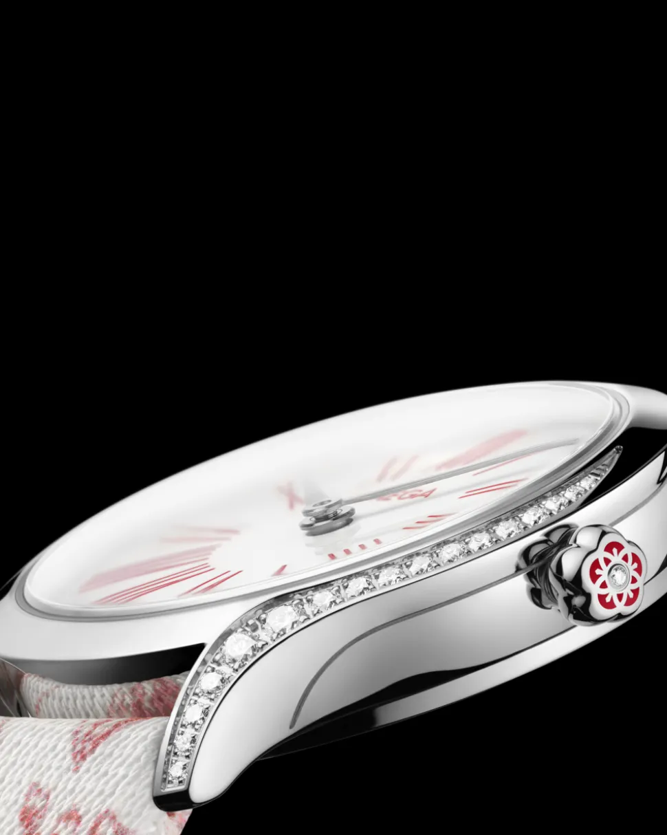 26 mm, steel on toile de jouy