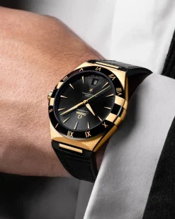 41 mm, yellow gold on leather strap