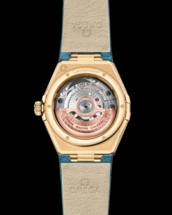 29 mm, yellow gold on leather strap