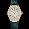 29 mm, yellow gold on leather strap