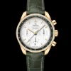 38 mm, yellow gold on leather strap