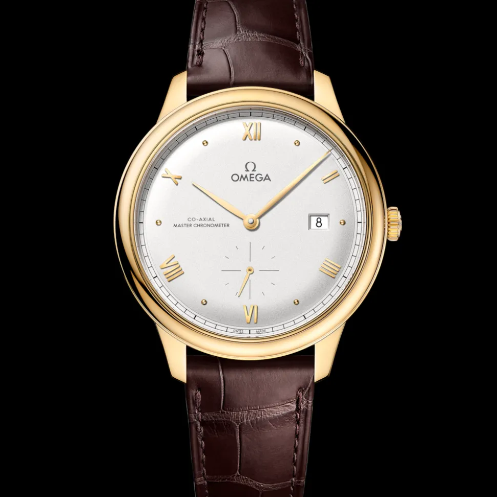 41 mm, yellow gold on leather strap