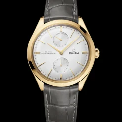 40 mm, yellow gold on leather strap