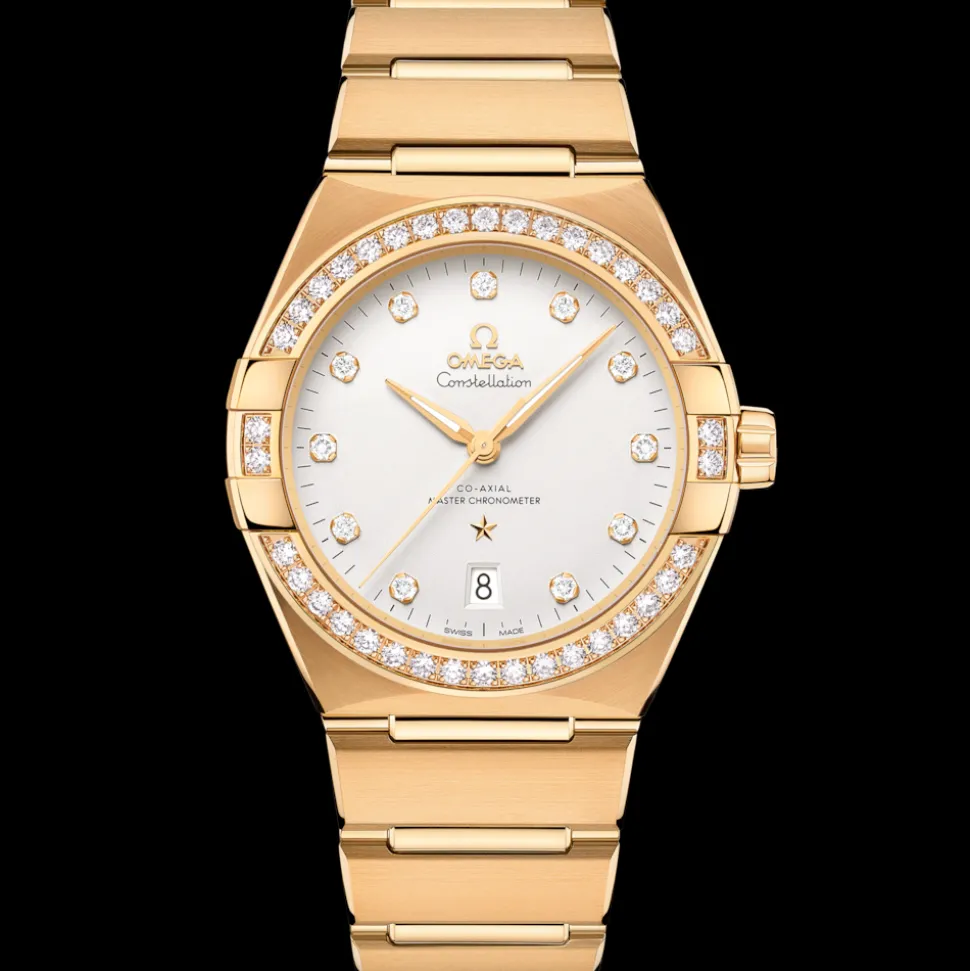 39 mm, yellow gold on yellow gold