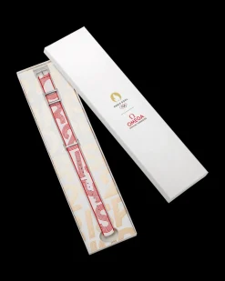 Polyamide, red and white