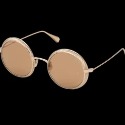 Round style, woman
