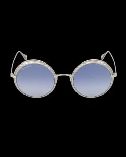 Round style, woman