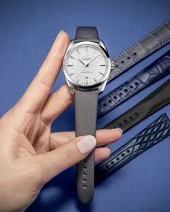 Technological‑satin grey strap with pin buckle
